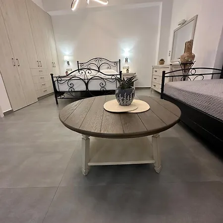 & Cozy Of Apeiranthos