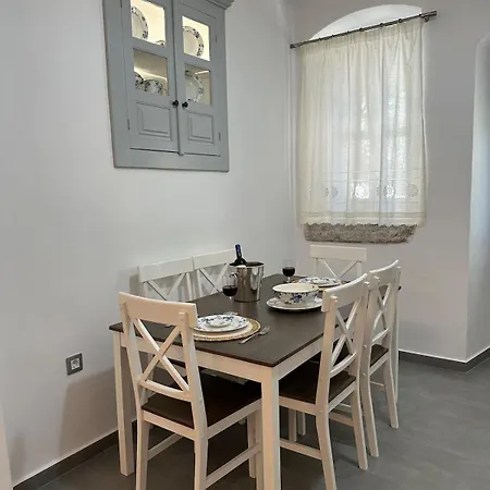 & Cozy Of Apeiranthos *